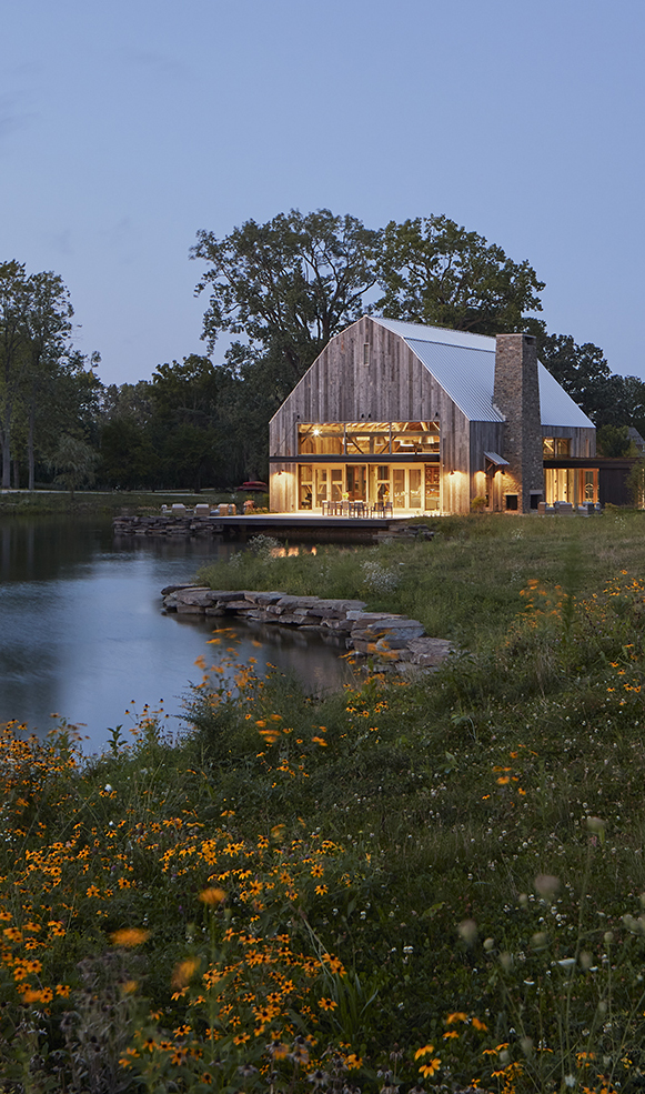 ENTERTAINMENT BARN